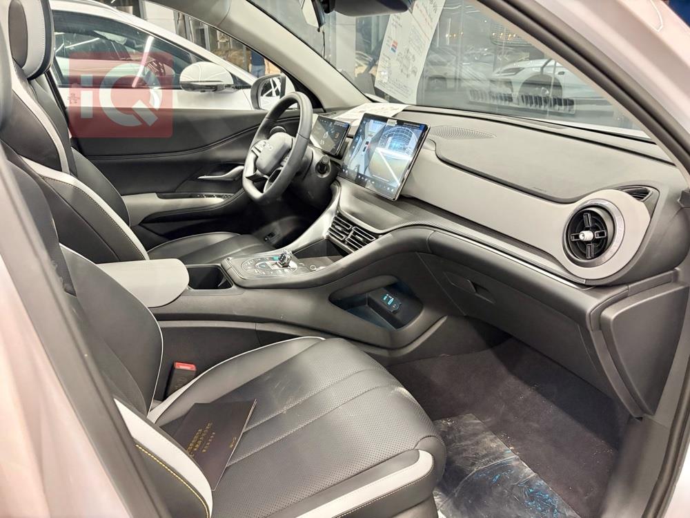 BYD Sealion 05 DM-i